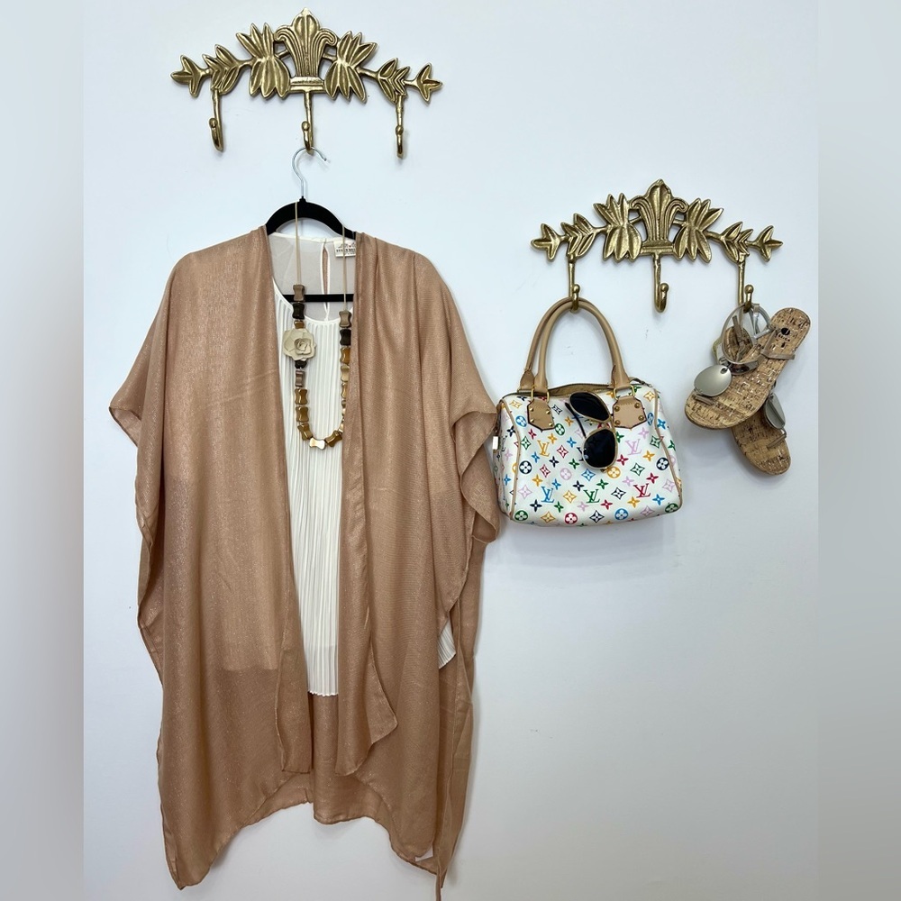 🆕NWT Champagne gold with gold thread poncho/Shawl XL